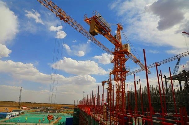 大型機械吊裝作業 大型機械吊裝作業